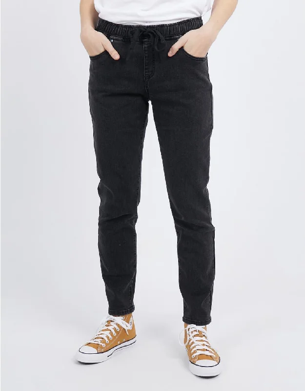 Juliette Jogger Jean - Washed Black