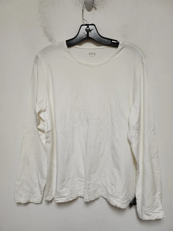 Top Long Sleeve Basic By Eileen Fisher In White, Size: L