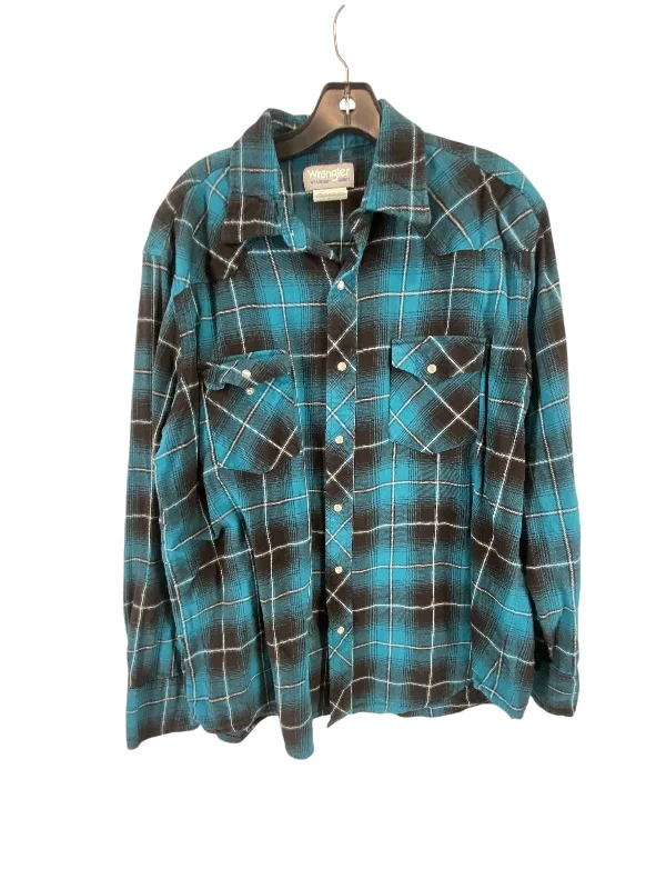 Top Long Sleeve By Wrangler In Plaid Pattern, Size: Xl