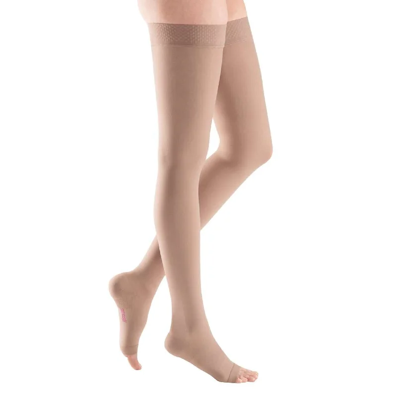 Mediven Plus 20-30 mmHg Thigh High w/ Silicone Beaded Top Band, Open Toe